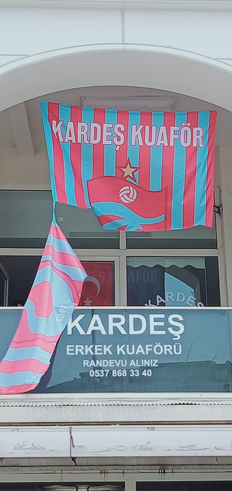 trabzonspor bayrağı büyükçekmece